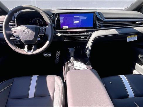 New 2026 Toyota Camry SE image 6