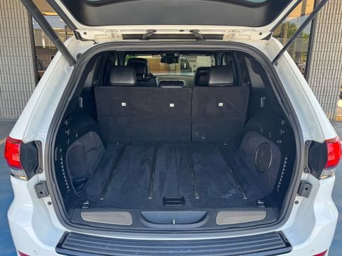 Used 2016 Jeep Grand Cherokee High Altitude AWD/4WD image 27