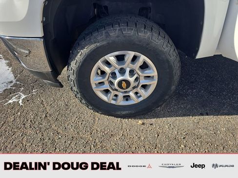 Used 2011 GMC Sierra 2500 W/T image 24