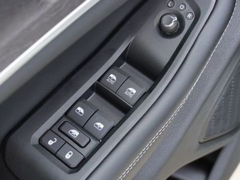 New 2026 Jeep Grand Cherokee L 4WD image 22