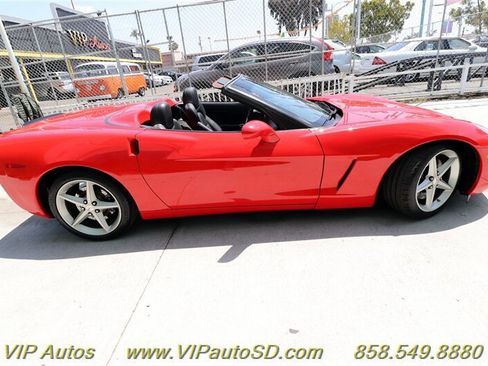 Used 2013 Chevrolet Corvette Convertible w/ Battery Protection Package image 30