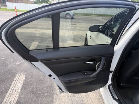 Used 2008 BMW M3 Sedan RWD image 17