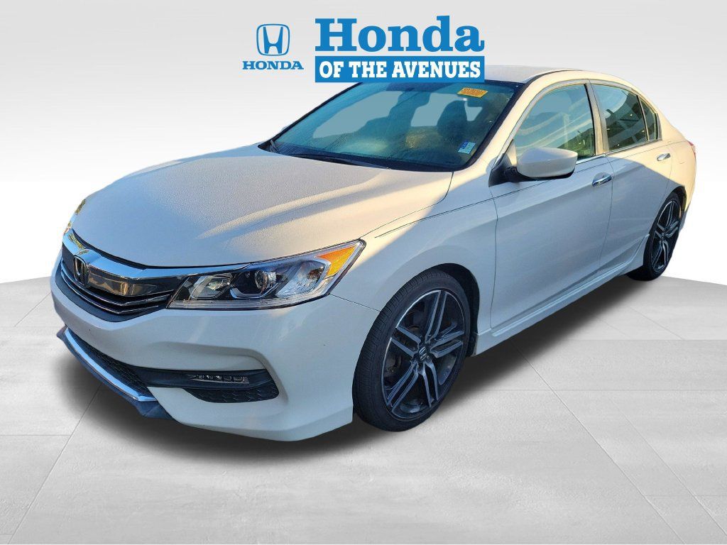 Used 2017 Honda Accord Sport image 3
