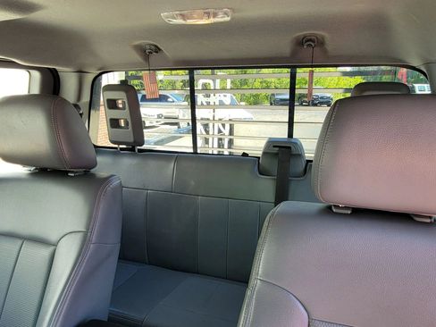 Used 2014 Ford F250 XL w/ Power Equipment Group image 19