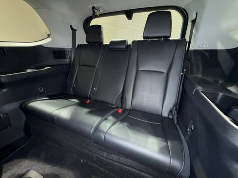Certified 2026 Toyota Grand Highlander AWD image 23