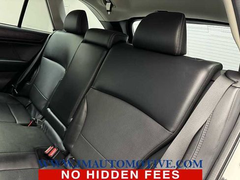 Used 2019 Subaru Outback 2.5i Limited image 16