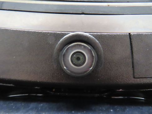 Used 2022 Ford F350 Lariat w/ Tremor Off-Road Package image 42