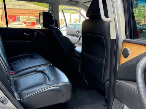 Used 2014 INFINITI QX80 4WD image 16