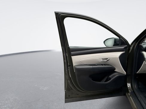 Used 2025 Hyundai Tucson SEL image 9