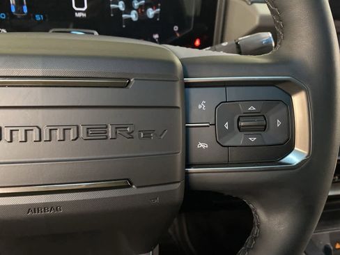 Used 2024 GMC Hummer EV 3X image 21