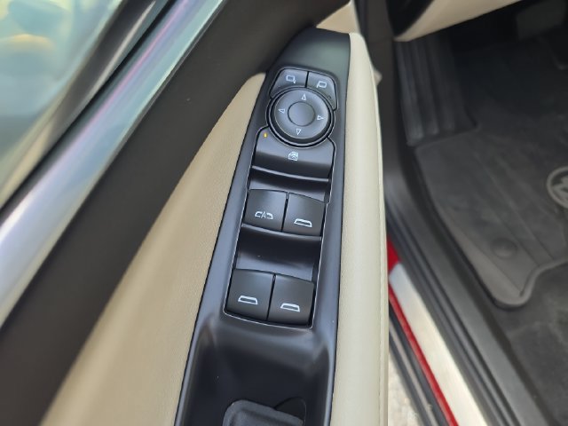 Certified 2022 Buick Enclave Essence w/ Sound and Sites Package FWD image 18