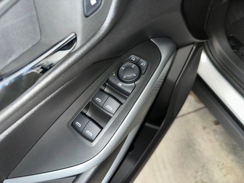 Certified 2025 Chevrolet Trax LS w/ LS Convenience Package image 7