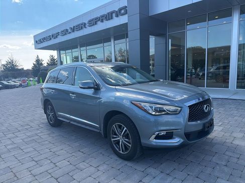 Used 2018 INFINITI QX60 AWD w/ Premium Plus Package image 2