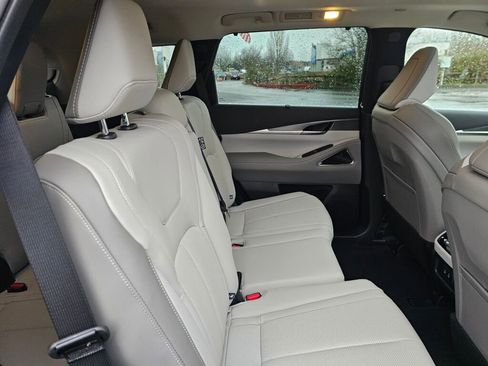 New 2026 INFINITI QX60 Luxe w/ Cargo Package image 15