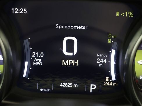 Used 2023 Jeep Wrangler Unlimited Sahara AWD/4WD image 18