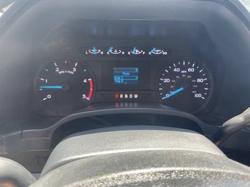 Used 2022 Ford F550 4x4 Crew Cab Super Duty w/ Power Equipment Group image 16