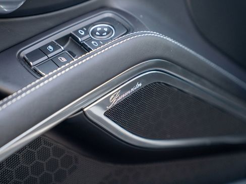 Certified 2019 Porsche 911 Turbo image 11