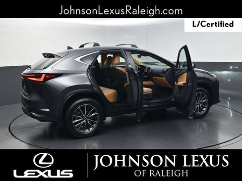Certified 2025 Lexus NX 250 FWD w/ Towing Package (2000 Lbs) image 31