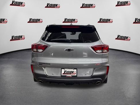 Used 2023 Chevrolet TrailBlazer RS w/ Sun and Liftgate Package image 6