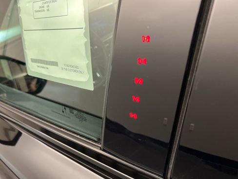 Used 2025 Lincoln Corsair Reserve w/ Jet Appearance Package image 27