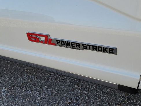 Used 2025 Ford F350 Platinum image 13
