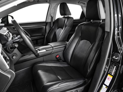 Used 2017 Lexus RX 350 FWD w/ Accessory Package image 32