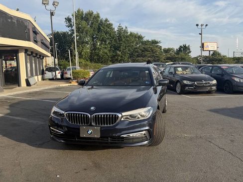 Used 2017 BMW 530i xDrive AWD/4WD image 12