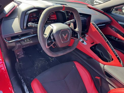 Used 2023 Chevrolet Corvette Stingray Preferred Cpe w/ Z51 Performance Package RWD image 14