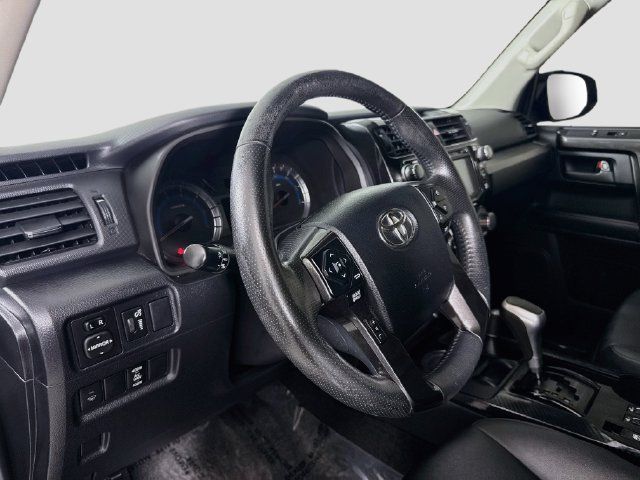 Used 2019 Toyota 4Runner TRD Pro AWD/4WD image 9