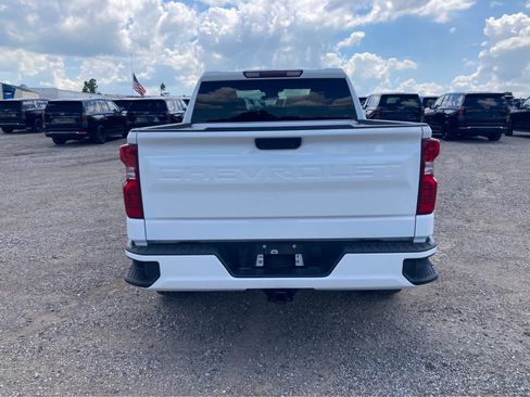 Used 2022 Chevrolet Silverado 1500 Custom RWD image 8