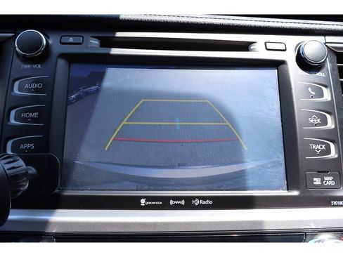Used 2017 Toyota Highlander FWD V6 image 49