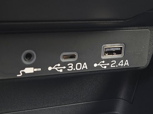 Certified 2026 Subaru Crosstrek 2.5i Premium AWD/4WD image 16