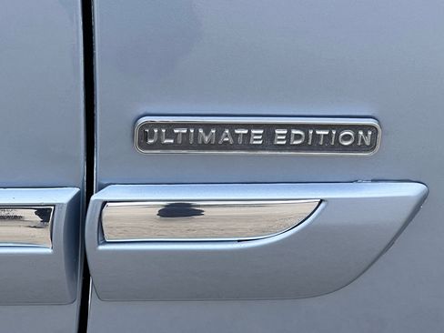 Used 2009 Mercury Grand Marquis LS image 25