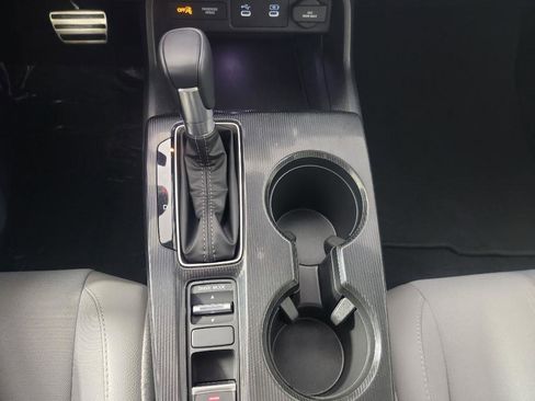Certified 2025 Honda Civic Sport image 33