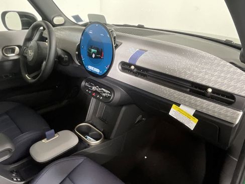 Certified 2025 MINI Cooper S image 15