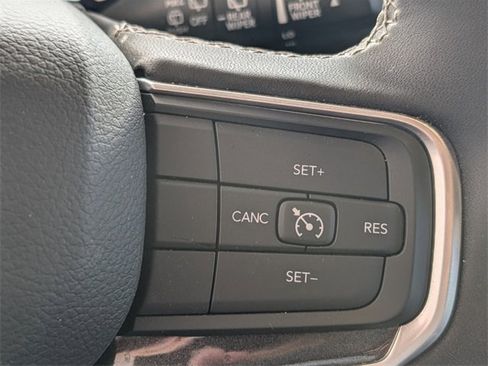 Used 2023 Jeep Wagoneer 4WD image 22