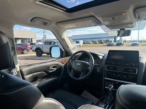 Used 2023 INFINITI QX80 Premium Select w/ Cargo Package AWD/4WD image 16