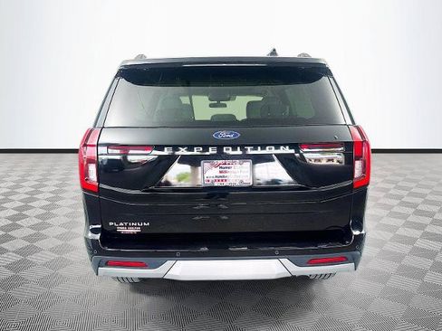 Certified 2025 Ford Expedition Platinum AWD/4WD image 6