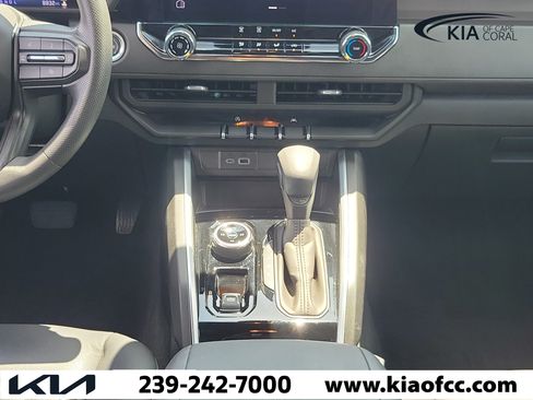 Used 2023 Chevrolet Colorado Trail Boss w/ Advanced Trailering Package AWD/4WD image 18