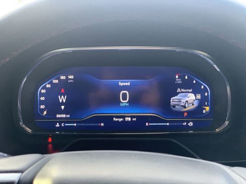 Certified 2024 Chevrolet Tahoe RST image 9