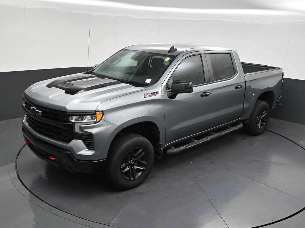 Used 2024 Chevrolet Silverado 1500 LT Trail Boss w/ Convenience Package II AWD/4WD image 16