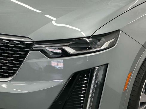 Certified 2025 Cadillac XT6 Premium Luxury image 9