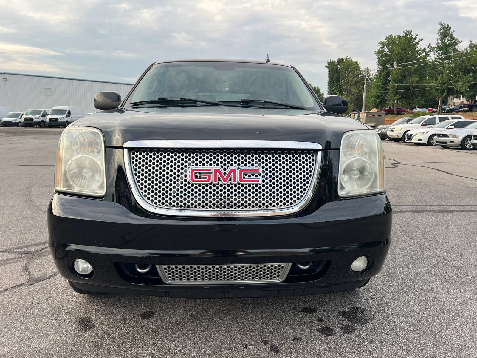 Used 2007 GMC Yukon Denali AWD/4WD image 8