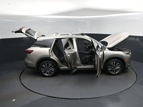 Certified 2026 INFINITI QX60 Luxe w/ Cargo Package AWD/4WD image 51