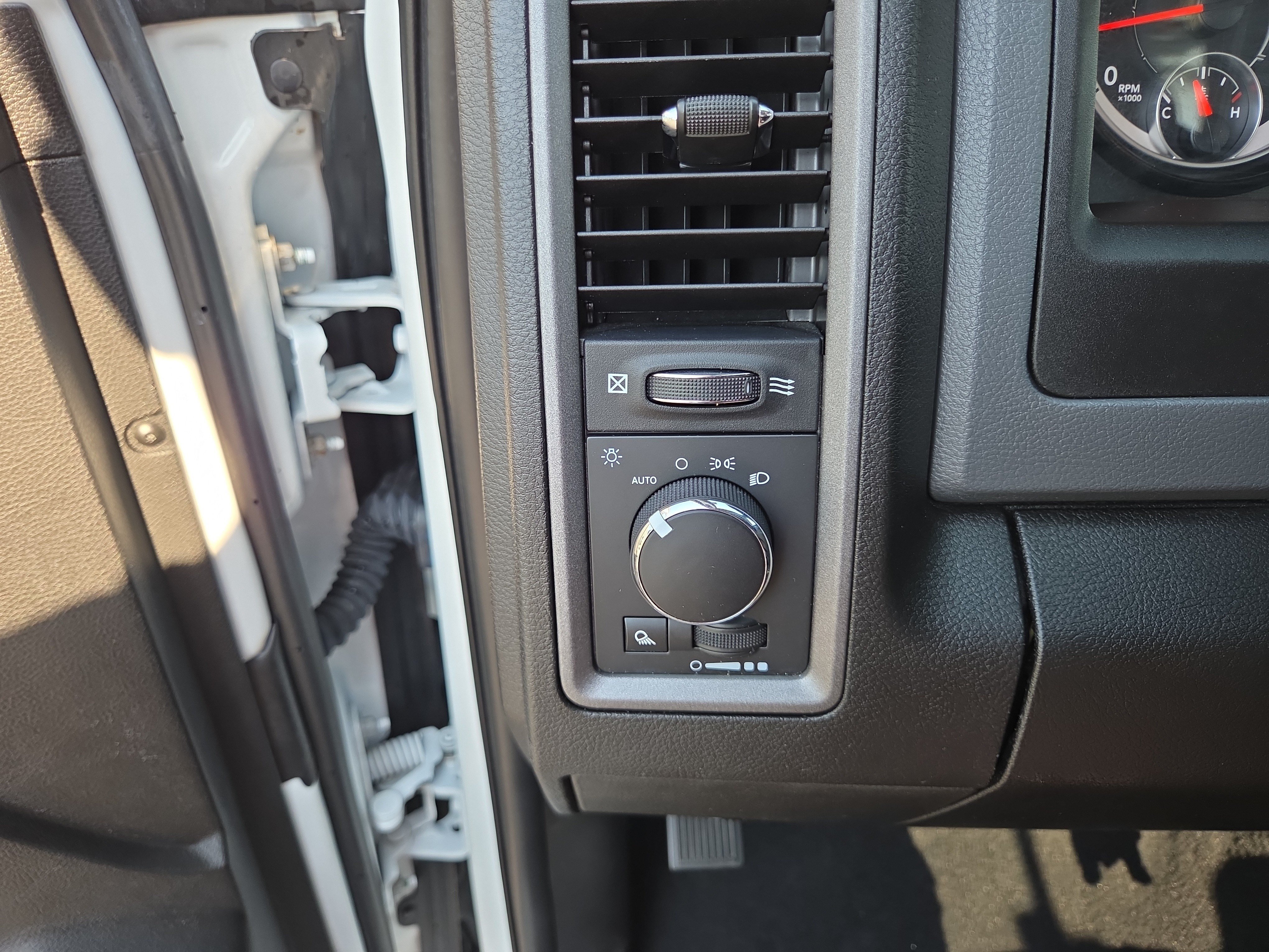 Used 2020 RAM 1500 Tradesman w/ Popular Equipment Group RWD image 47