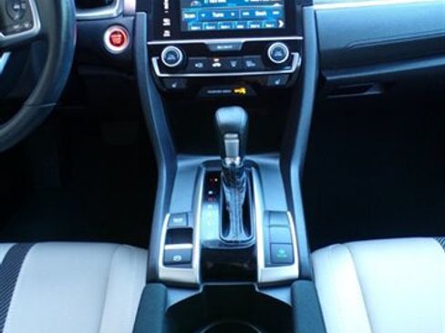 Used 2018 Honda Civic EX-T image 29