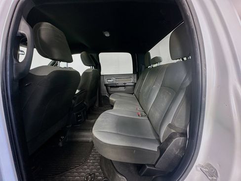 Used 2022 RAM 2500 Big Horn w/ Cold Weather Group AWD/4WD image 22