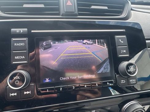 Used 2017 Honda CR-V LX image 17