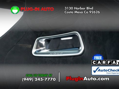 Used 2021 Jaguar F-PACE SVR image 14