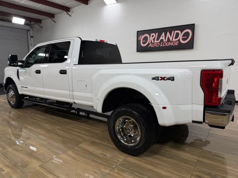 Used 2018 Ford F350 XLT AWD/4WD image 9